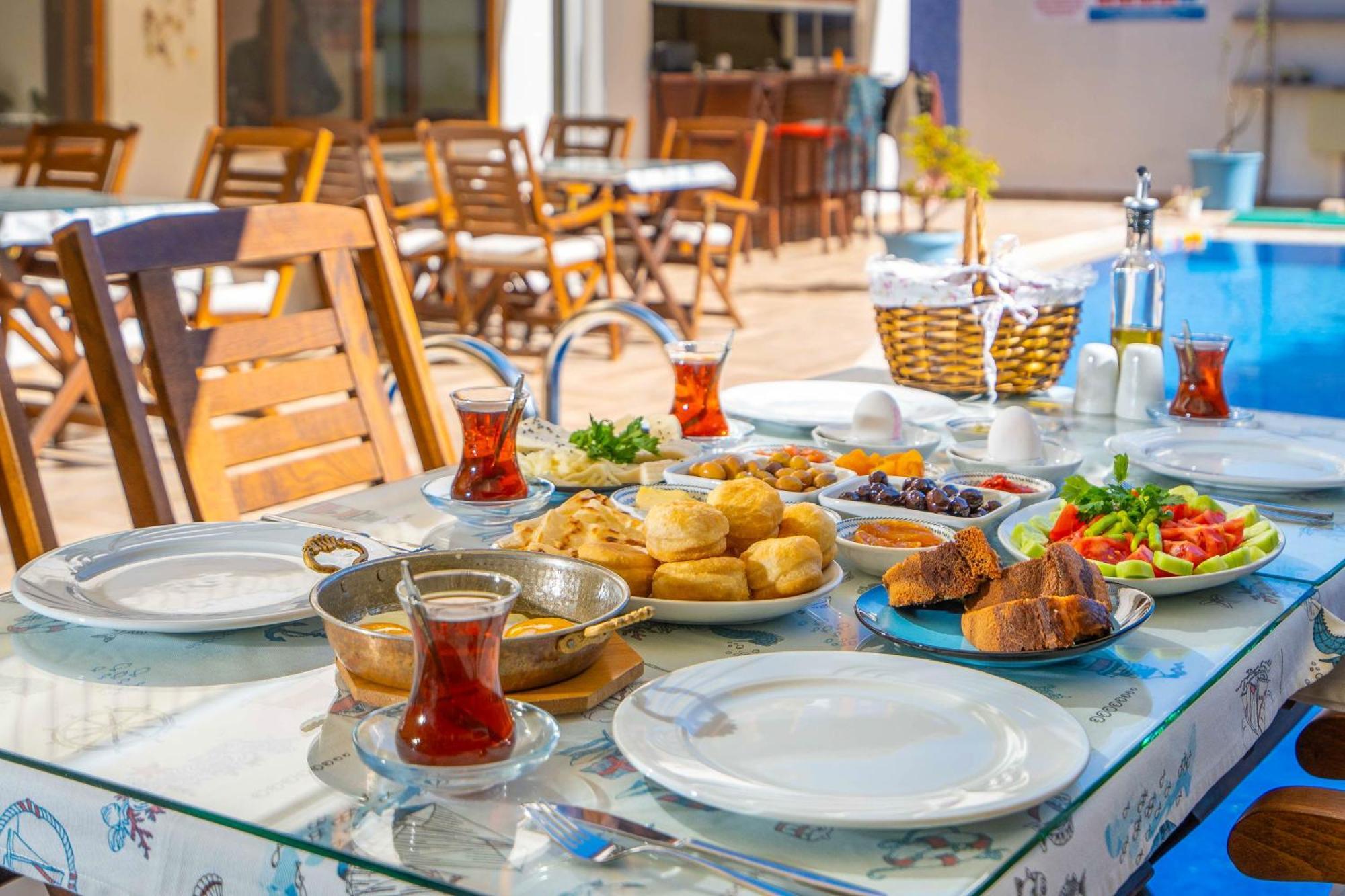 Cunda Giritlioglu Otel Adult Only Ayvalı Exterior foto